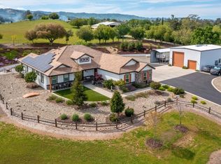 7689 Olivas Ln, Vacaville, CA 95688