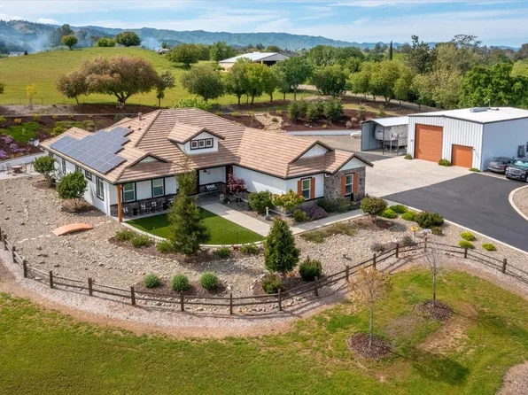 7689 Olivas Lane, Vacaville, CA 95688