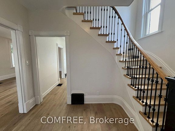3rd image of 190 McAllister St