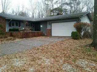 6 Rector Rd, Vienna, WV 26105