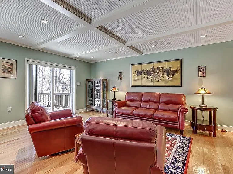8120 Inverness Ridge Rd — Photo 11