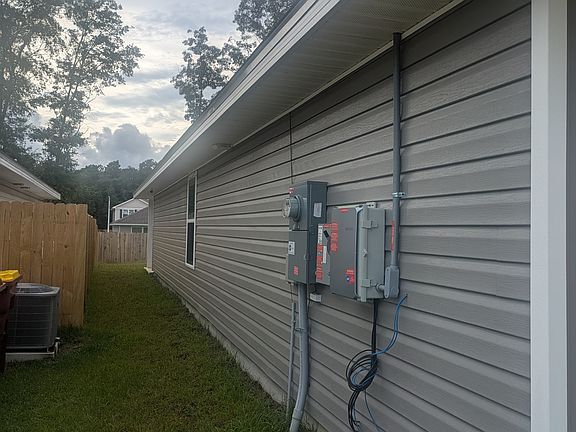3rd image of 4399 White Cedar Ct