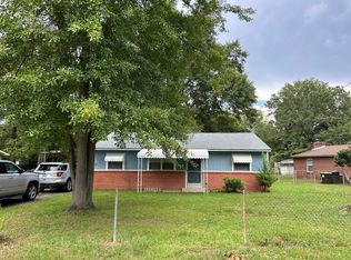 208 Crescent Dr, Warner Robins, GA 31093