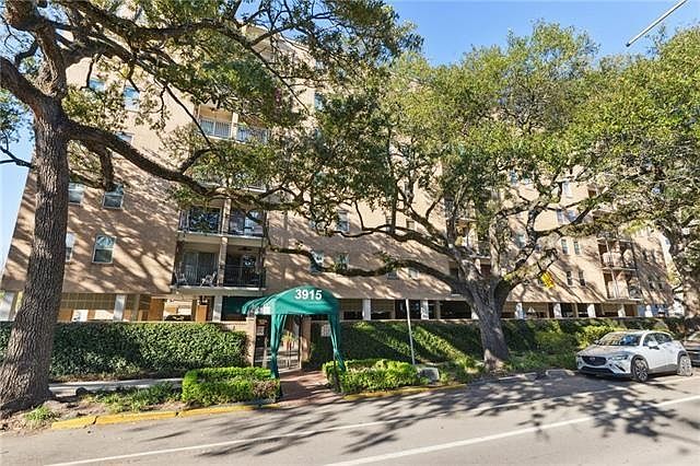 1st image of 3915 Saint Charles Ave APT 503