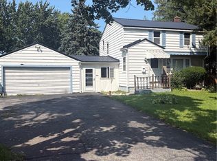 480 Mohawk St, Lewiston, NY 14092