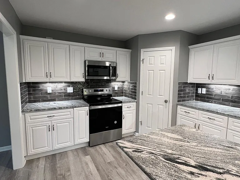 724 Plum Rose Dr — Photo 9