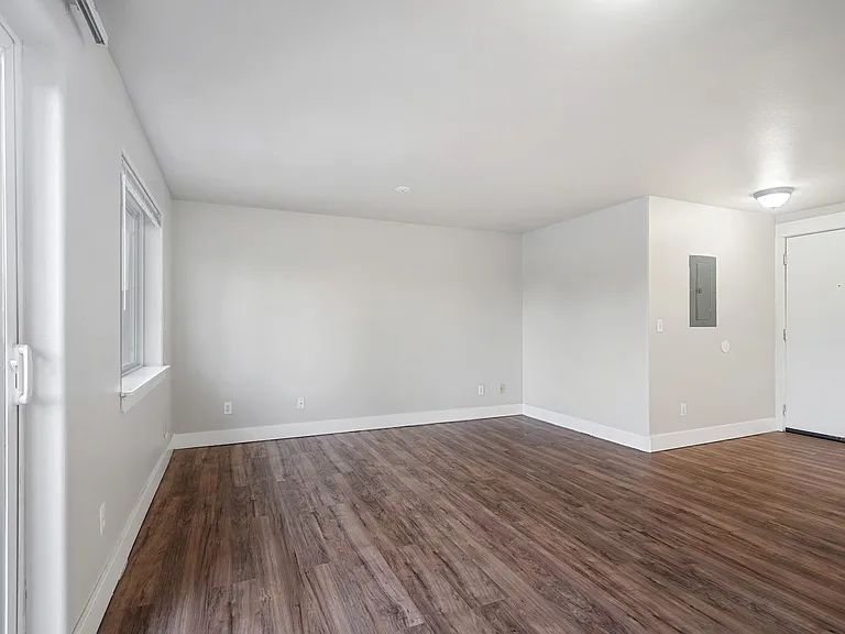 LC Park Place - MFR — Photo 46