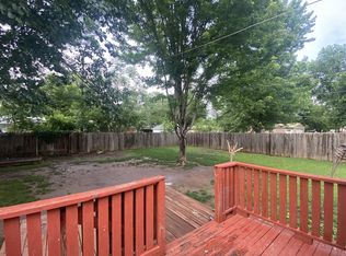 210 E Edgemoor St, Derby, KS 67037