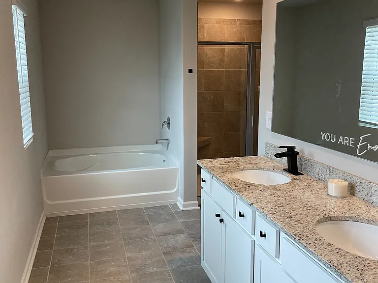 4337 Montberry Ln — Photo 4