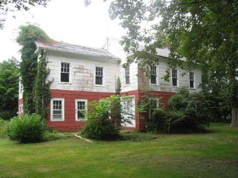 1st image of 800 Hortons Ln