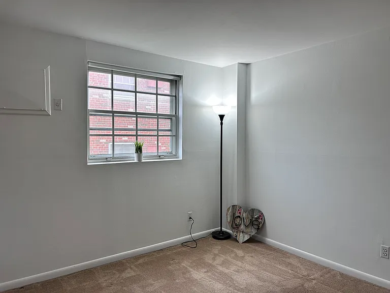 130 N 2nd St — Photo 19