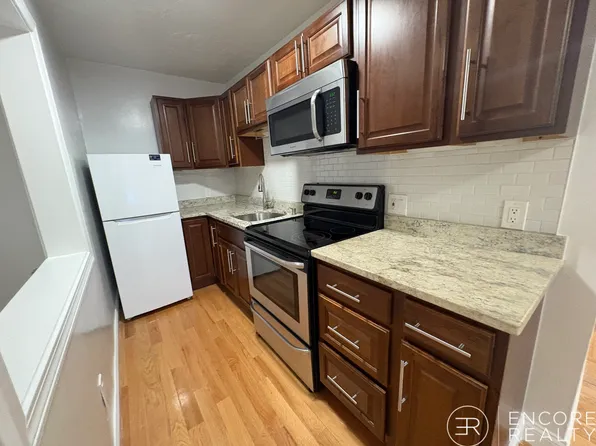 29 Peterborough St #4S, Boston, MA 02215