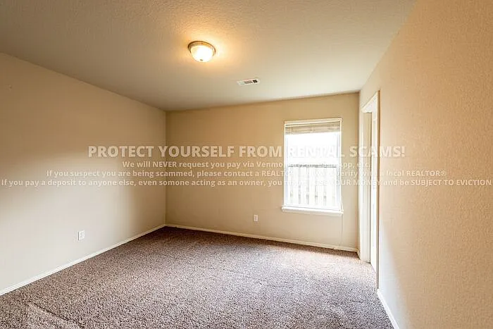 4312 W Pecan St — Photo 7