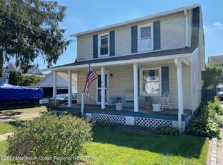 19 Elizabeth Ave, Manasquan, NJ 08736