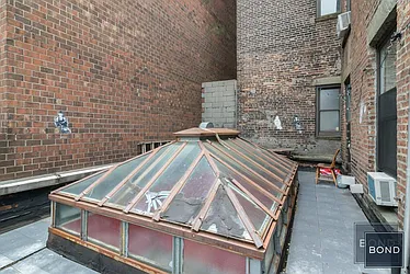 Rented by Bond New York