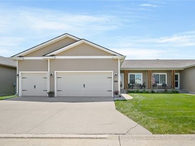 9572 Bluestem Ln, Johnston, IA, 50131