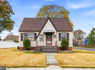 101 6th Ave, Mount Ephraim, NJ 08059