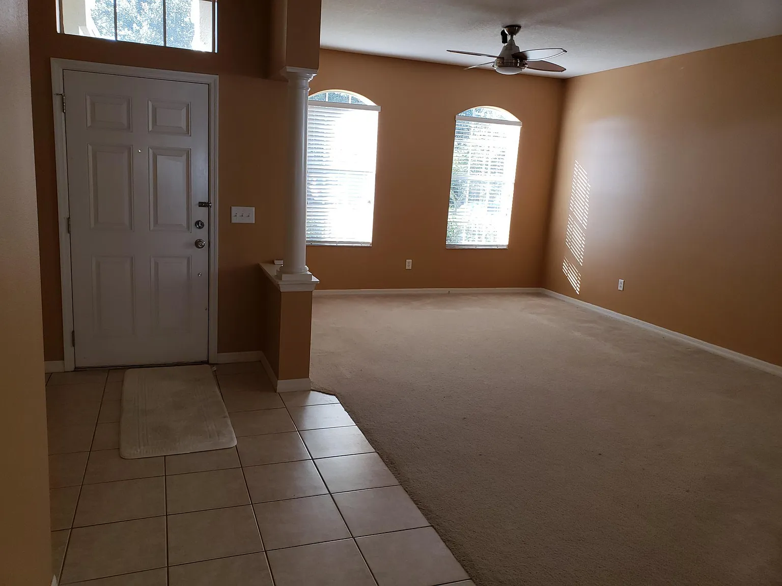 418 Kings Path Dr — Photo 3