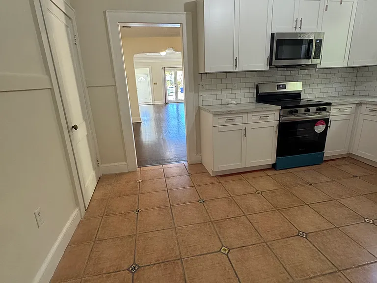 1769 SW 24th Ter — Photo 16
