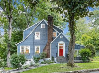 37 Begg Dr, Chappaqua, NY 10514