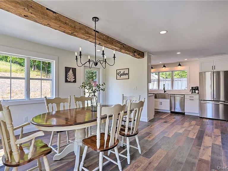 207 S Plank Rd — Photo 8