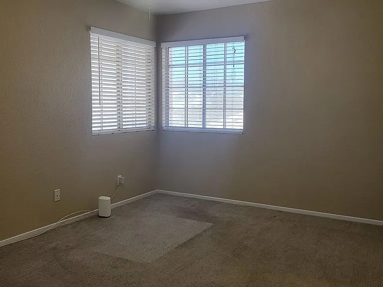 1520 Pacific Terrace Dr — Photo 37