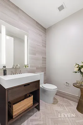 Bathroom, photo 2