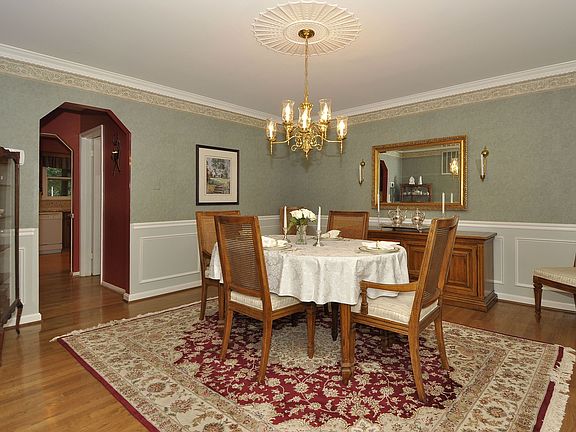 5th image of 3044 Brownstone Ct