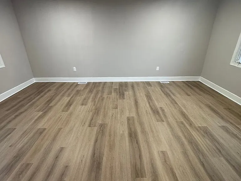 1019 Green Ln — Photo 11