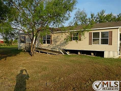 2nd image of 1331 John Wayne Rd