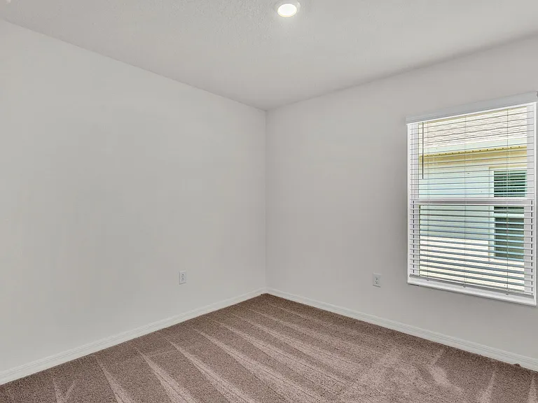 727 Chestnut Ln — Photo 23