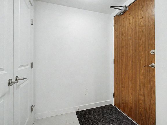 3rd image of 9720 106th St NW #1003