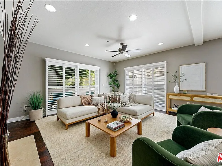 11115 Acama St #107 — Photo 20