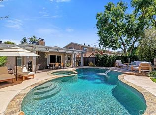 5423 Ruthwood Dr, Calabasas, CA 91302