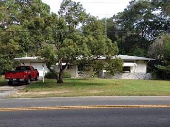 2nd image of 4067 S Highlands Ave