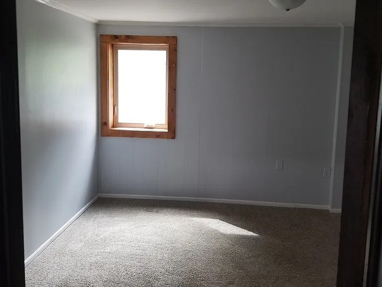 708 Valley View Rd #B — Photo 3