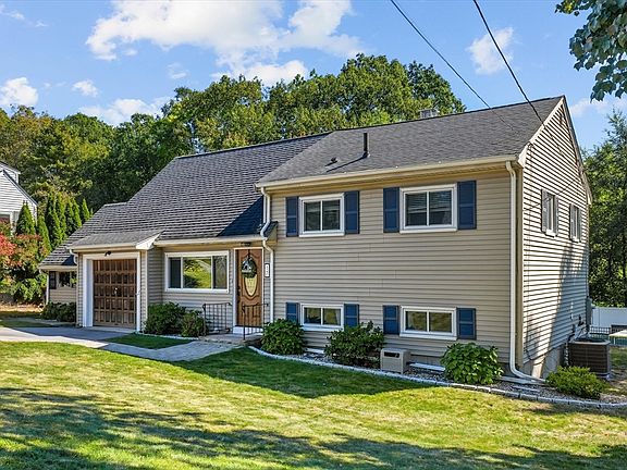 3rd image of 17 Oakvale Rd