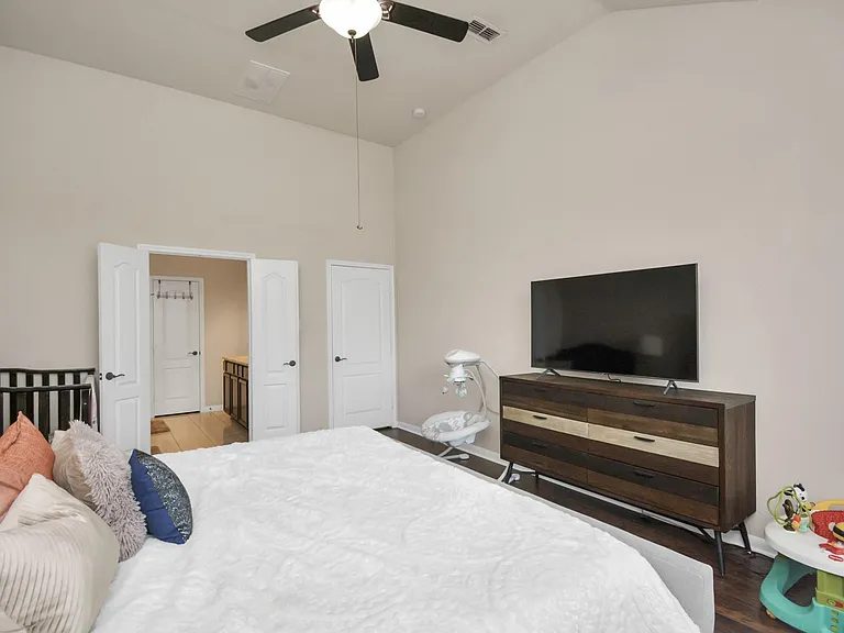 17510 Woodfalls Ln — Photo 20