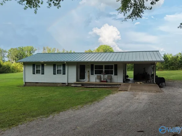 314 Hickory St, Hamilton, AL 35570