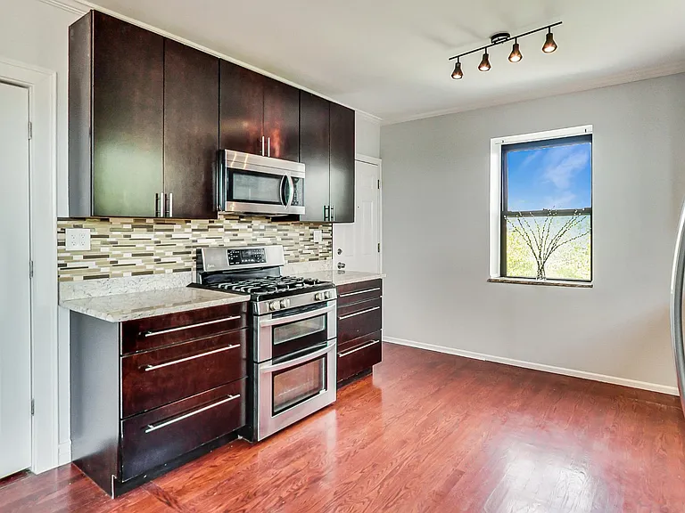 5655 N Spaulding Ave #3E — Photo 8