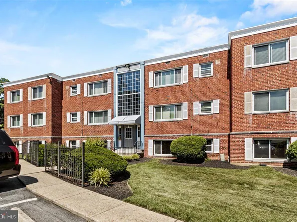 3839 Hamilton St #K-102, Hyattsville, MD 20781