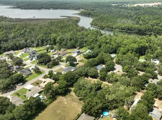 8235 Branch Ave, Navarre, FL 32566