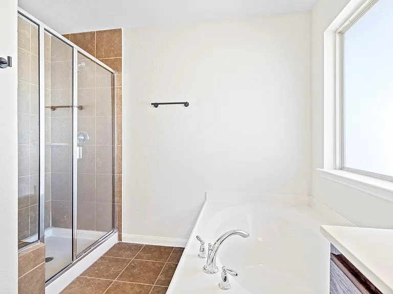 9006 Sasson Blvd — Photo 28