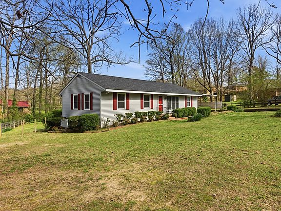 2nd image of 105 Shady Hill Rd