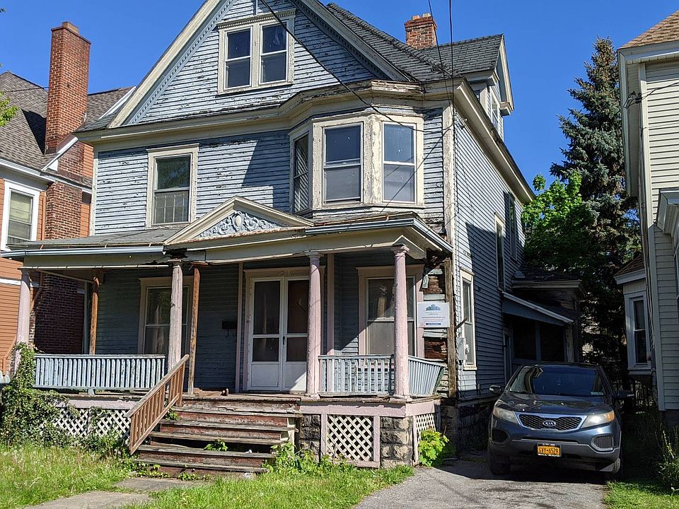 1st image of 278 W Borden Ave