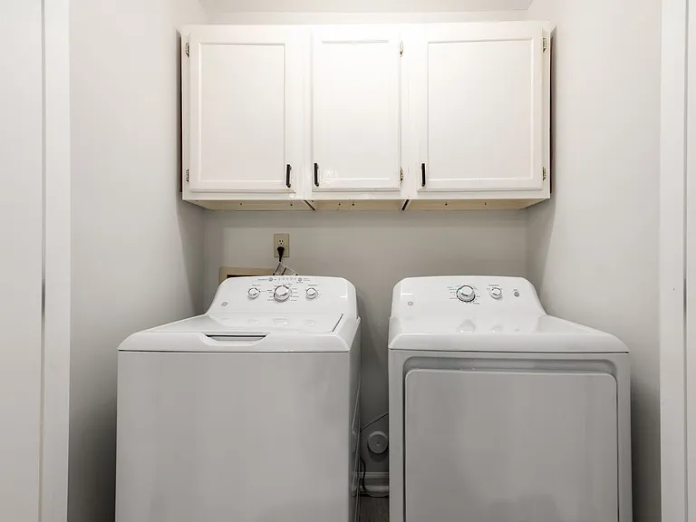 4126 Silver Fox Ct — Photo 11