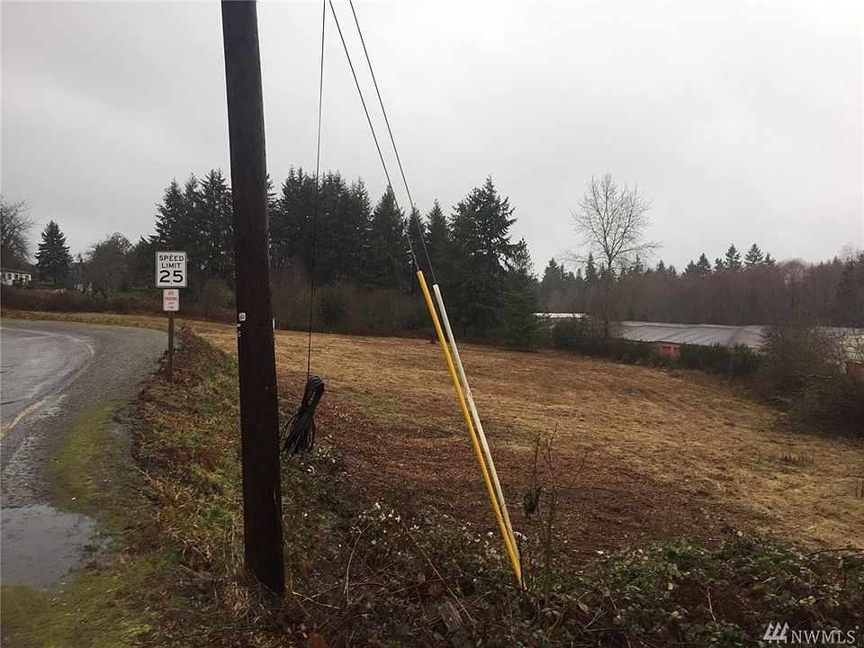 2nd image of 1601 Plisko Ln