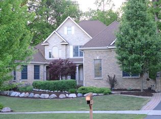5857 Westwood Dr, Grand Blanc, MI 48439