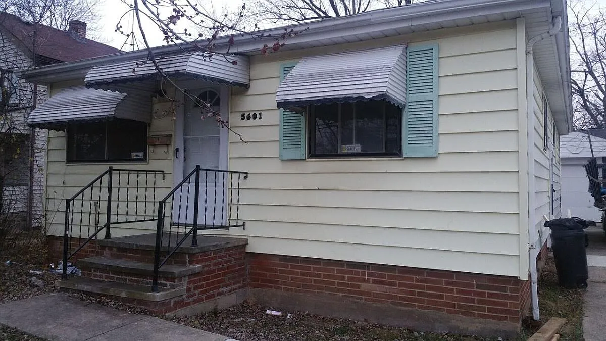 5601 Lafayette Ave photo 1