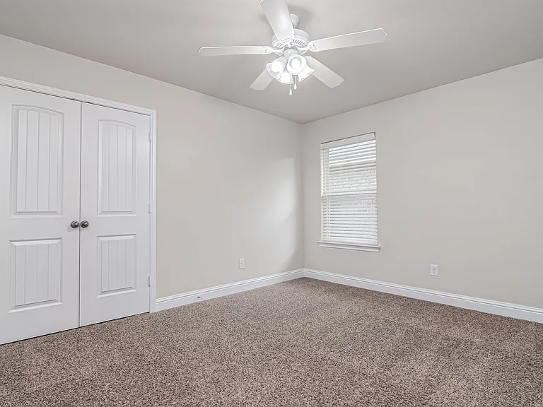 5917 Mile High Ln — Photo 19